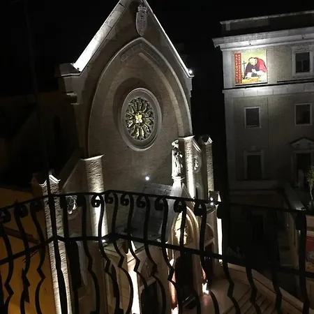 Alojamento de Acomodação e Pequeno-almoço La Capitale Roma