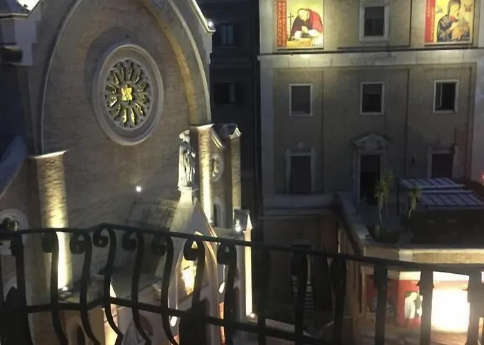 Bed & Breakfast La Capitale 4*