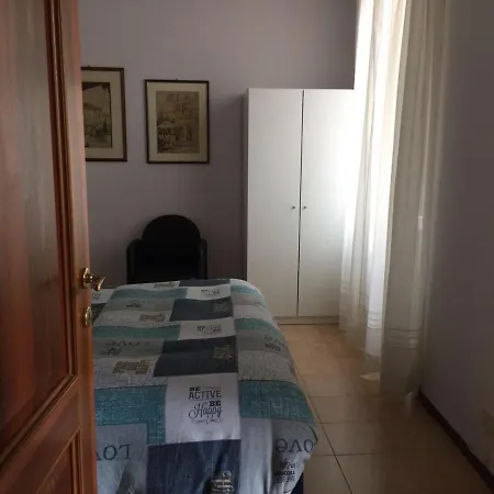 La Capitale Bed & Breakfast 4*